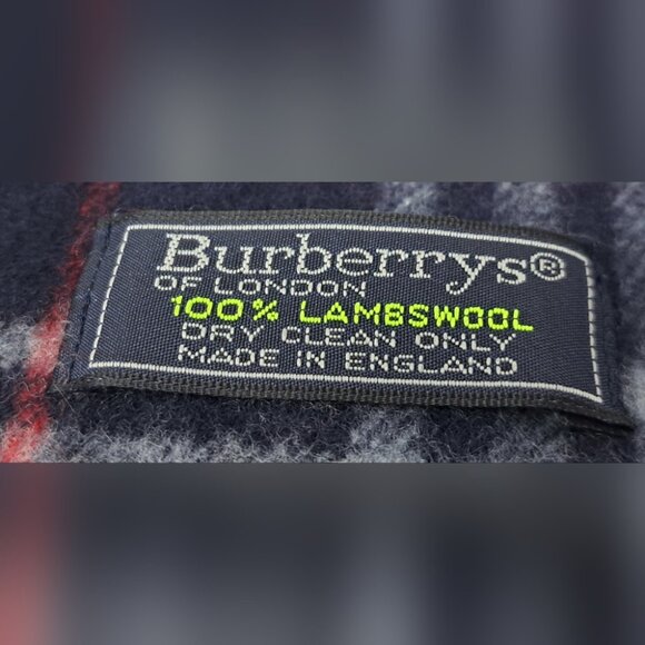 Burberry Vintage Scarf Navy Check 100% Lambswool England 90s Y2K 60" x 11" - Picture 4 of 13
